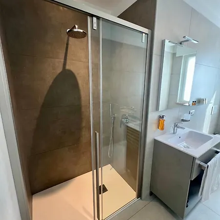 Apartment Edera *